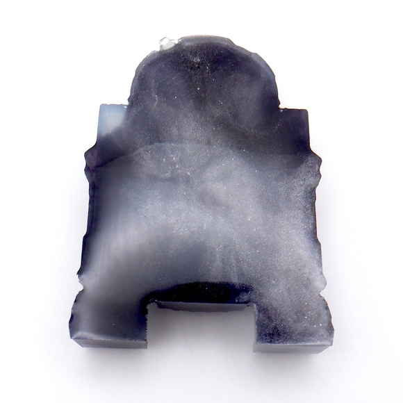 Handmade R2-D2 Figurine - Picture 5 of 7